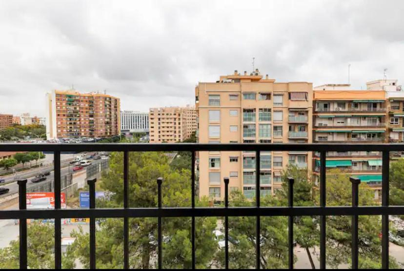 Private In Shared Workstay Homestay
